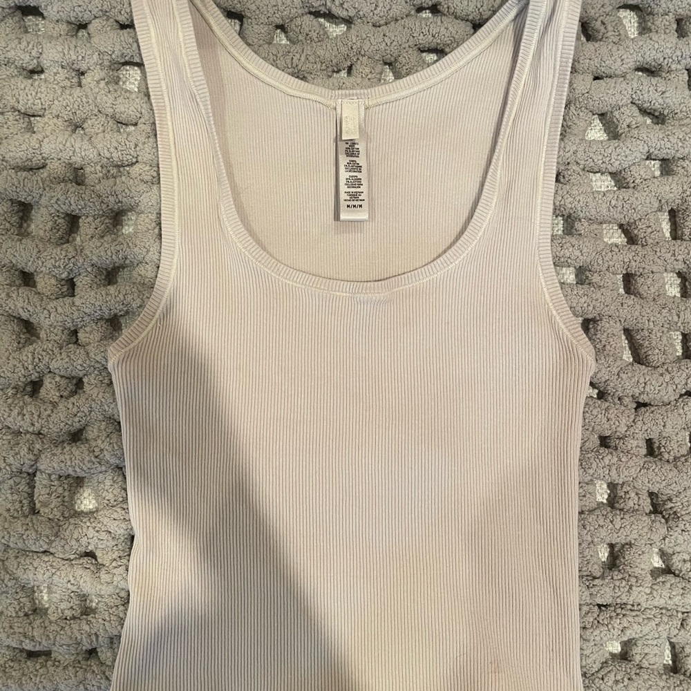 Skims Nude Tank Top sz M